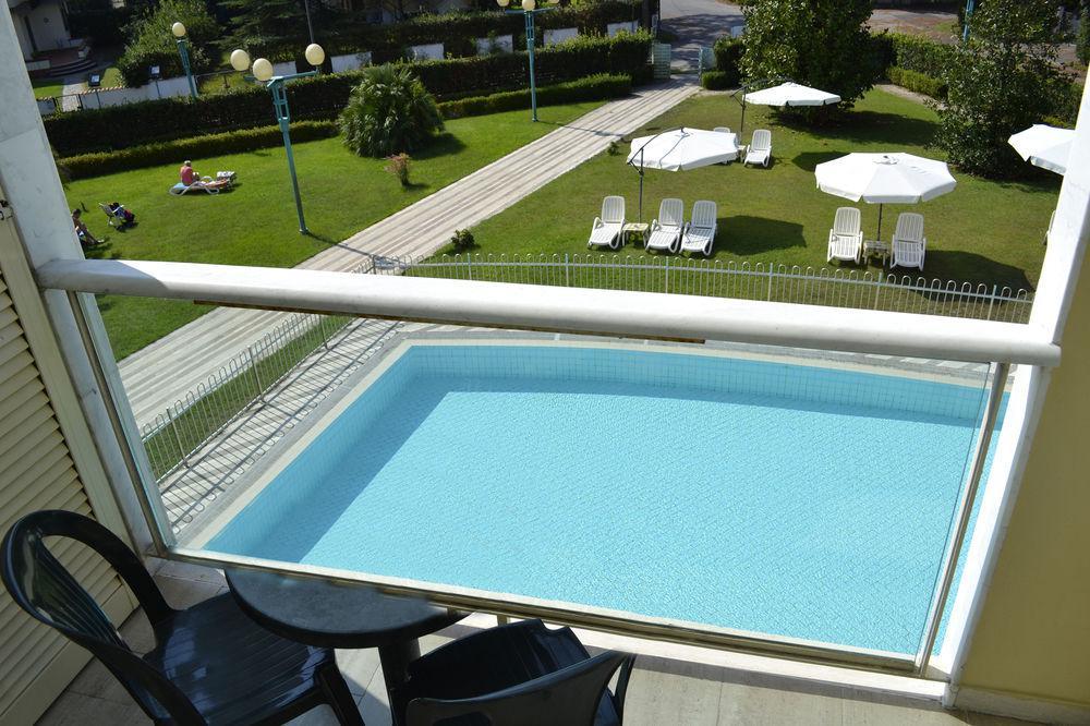 Onda Marina Residence Rta Marina di Pietrasanta Extérieur photo